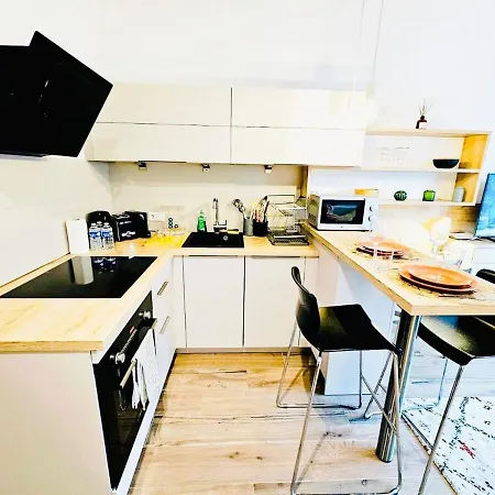 1 Bedroom With Open Views Apartment Luxemburg